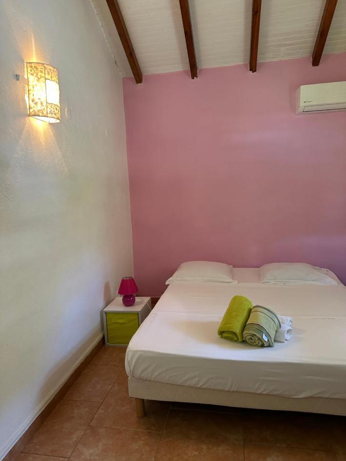 Villa Les Orchidees Et Villa Alpinia 珀蒂堡 外观 照片